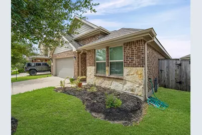 8915 English Manor Drive, Cypress, TX 77433 - Photo 3