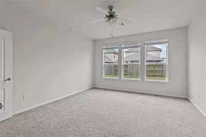 13201 Leisure Cove Drive, Texas City, TX 77568 - Photo 9