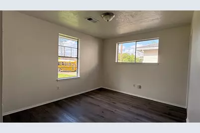11007 Stroud Drive, Houston, TX 77072 - Photo 9