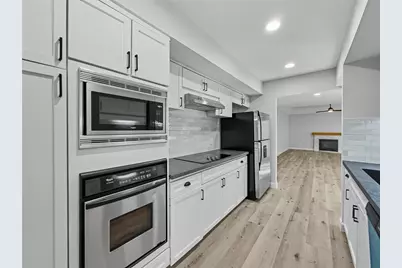 2243 W Alabama Street #10, Houston, TX 77098 - Photo 11