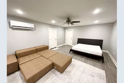 8021 White Avenue, Hitchcock, TX 77563 - Photo 27