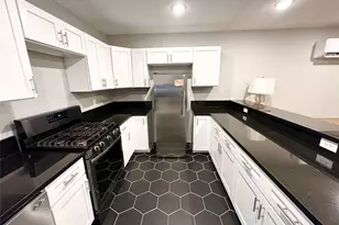 8021 White Ave, Hitchcock, TX 77563 - Photo 25