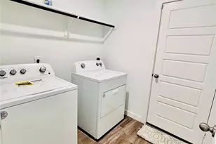 1119 Fringed Bluestar Dr, Rosharon, TX 77583 - Photo 17