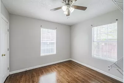 5610 Eskridge Street, Houston, TX 77023 - Photo 11