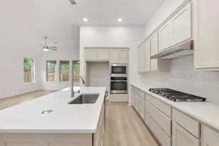 13060 Wandering Rdg Ln, Conroe, TX 77302 - Photo 11