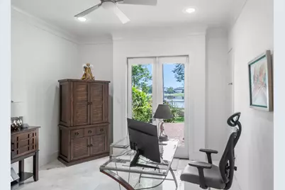 18 Secluded Trail, The Woodlands, TX 77380 - Photo 7