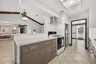 14007 Buffalo Speedway, Houston, TX 77045 - Photo 23