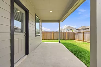 2405 Bray Head Drive, Conroe, TX 77301 - Photo 7