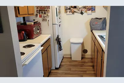 305 Walnut St, Greenville, MI 48838 - Photo 13