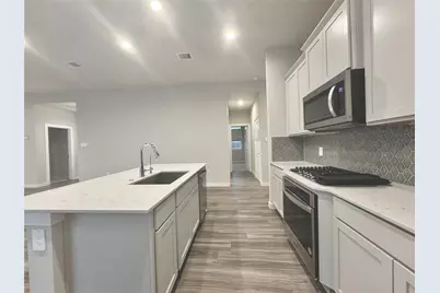 14273 Lake Lodge Drive, Conroe, TX 77384 - Photo 9