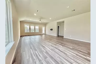 14273 Lake Lodge Drive, Conroe, TX 77384 - Photo 13