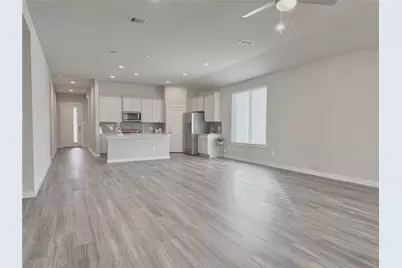 14273 Lake Lodge Drive, Conroe, TX 77384 - Photo 11