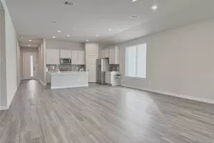 14273 Lake Lodge Dr, Conroe, TX 77384 - Photo 11