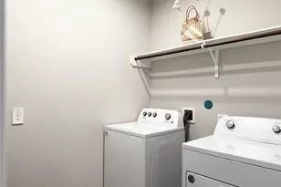 14273 Lake Lodge Dr, Conroe, TX 77384 - Photo 19