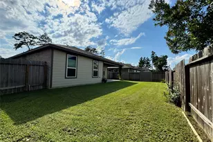 14273 Lake Lodge Dr, Conroe, TX 77384 - Photo 31