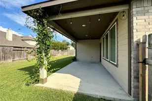 14273 Lake Lodge Dr, Conroe, TX 77384 - Photo 33