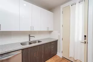 2401 Crawford St, Houston, TX 77004 - Photo 9
