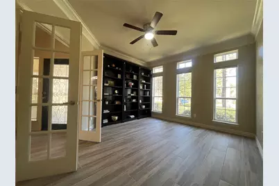 66 Fulshear Court, The Woodlands, TX 77382 - Photo 13