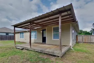 224 Kellyn Ct, Conroe, TX 77306 - Photo 15