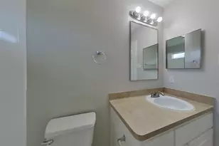224 Kellyn Ct, Conroe, TX 77306 - Photo 13