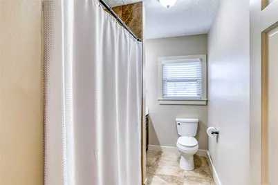 252 S Bell Street, Bellville, TX 77418 - Photo 13