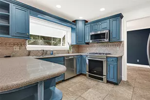 29 Dover Dr, Conroe, TX 77304 - Photo 7