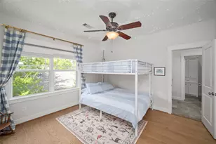 1002 W 41st St, Houston, TX 77018 - Photo 23