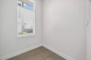 2627 Paul Quinn St, Houston, TX 77091 - Photo 7