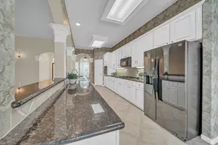 14210 Altair Dr, Tomball, TX 77375 - Photo 11