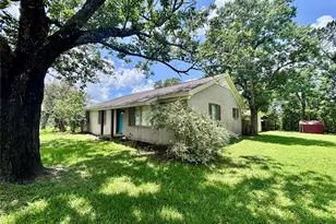 620 W Houston St, Lovelady, TX 75851 - Photo 7