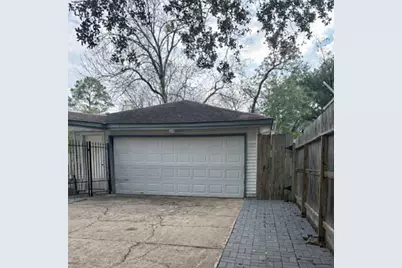 10811 Cranbrook Road, Houston, TX 77042 - Photo 1