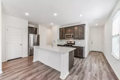 21218 George Vancouver Court, Porter, TX 77365 - Photo 11