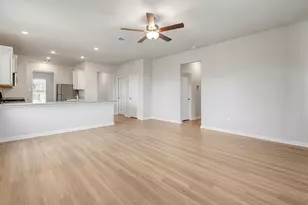 401 San Miguel Crk Dr, Katy, TX 77493 - Photo 3