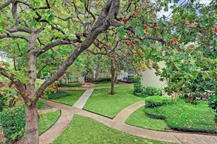 2100 Tanglewilde Street St, Houston, TX 77063 - Photo 11