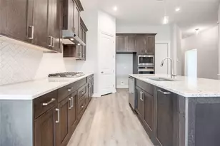 813 Coronado Ter Ln, Katy, TX 77493 - Photo 5