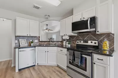 10478 Twin Circles Drive, Montgomery, TX 77356 - Photo 13