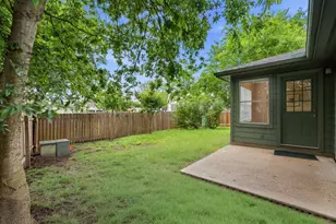 10478 Twin Circles Dr, Montgomery, TX 77356 - Photo 27