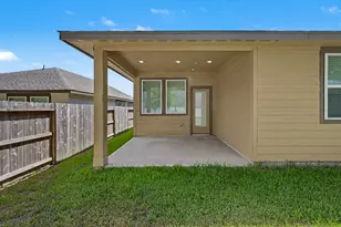 2010 W Darlington Oak Ct, Conroe, TX 77304 - Photo 23