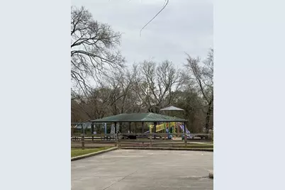 422 Crooke Street, Conroe, TX 77301 - Photo 9