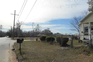 422 Crooke St, Conroe, TX 77301 - Photo 5