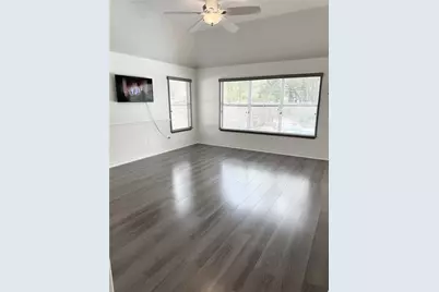 47 Hidden Meadow Drive, The Woodlands, TX 77382 - Photo 13