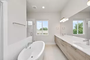 1903 Wipprecht St, Houston, TX 77020 - Photo 13