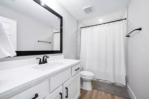 3102 Somerset Levens Ln, Houston, TX 77055 - Photo 23