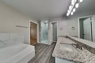 9411 Bayou Bluff Dr, Spring, TX 77379 - Photo 11