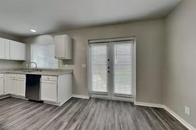 9411 Bayou Bluff Drive, Spring, TX 77379 - Photo 7