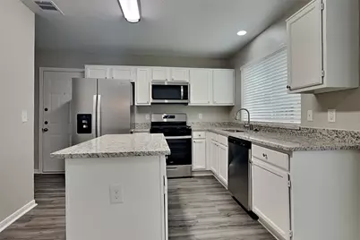 9411 Bayou Bluff Drive, Spring, TX 77379 - Photo 5