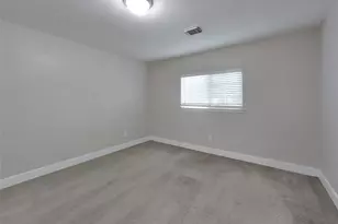 18167 Woodsdale Ct, Porter, TX 77365 - Photo 9