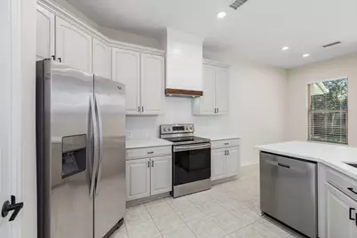 42 Camber Pine Place, The Woodlands, TX 77382 - Photo 17