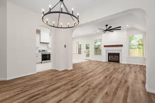42 Camber Pine Pl, The Woodlands, TX 77382 - Photo 5