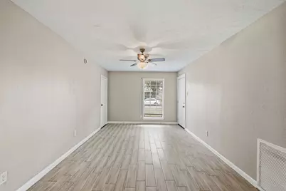 5809 Melanite Avenue, Houston, TX 77053 - Photo 7